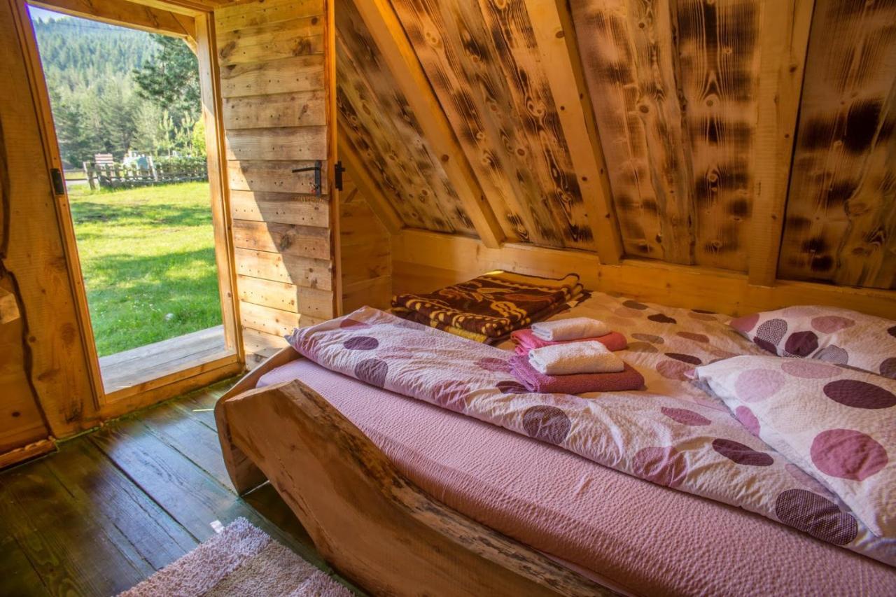 Eco Camp Chalets Pod Gorom Zabljak  Luaran gambar