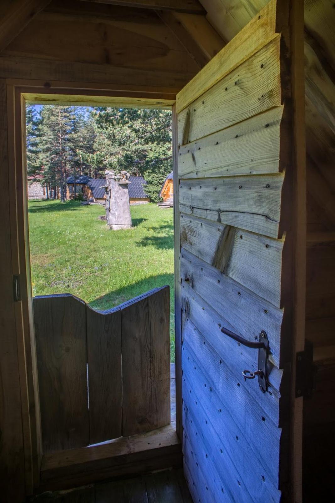 Eco Camp Chalets Pod Gorom Zabljak  Luaran gambar